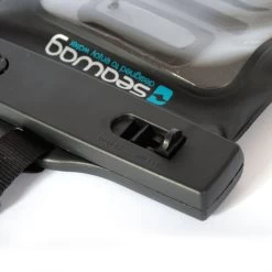 POCHETTE ETANCHE MP3 AVEC PRISE JACK ETANCHE SEAWAG -Magasin De Kayaks pochette etanche mp3 avec prise jack etanche seawag 3